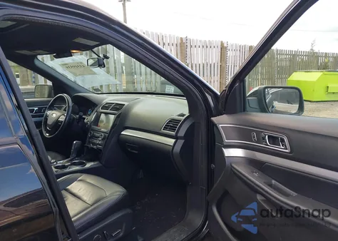 2017 Ford Explorer Xlt z USA, uszkodzony, nr VIN 1FM5K8D80HGD14647